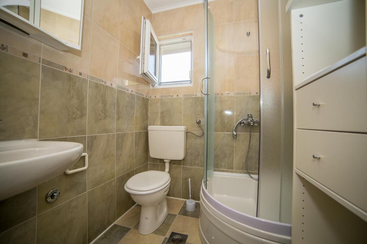 Apartman Bangel Lokva Rogoznica Exteriér fotografie