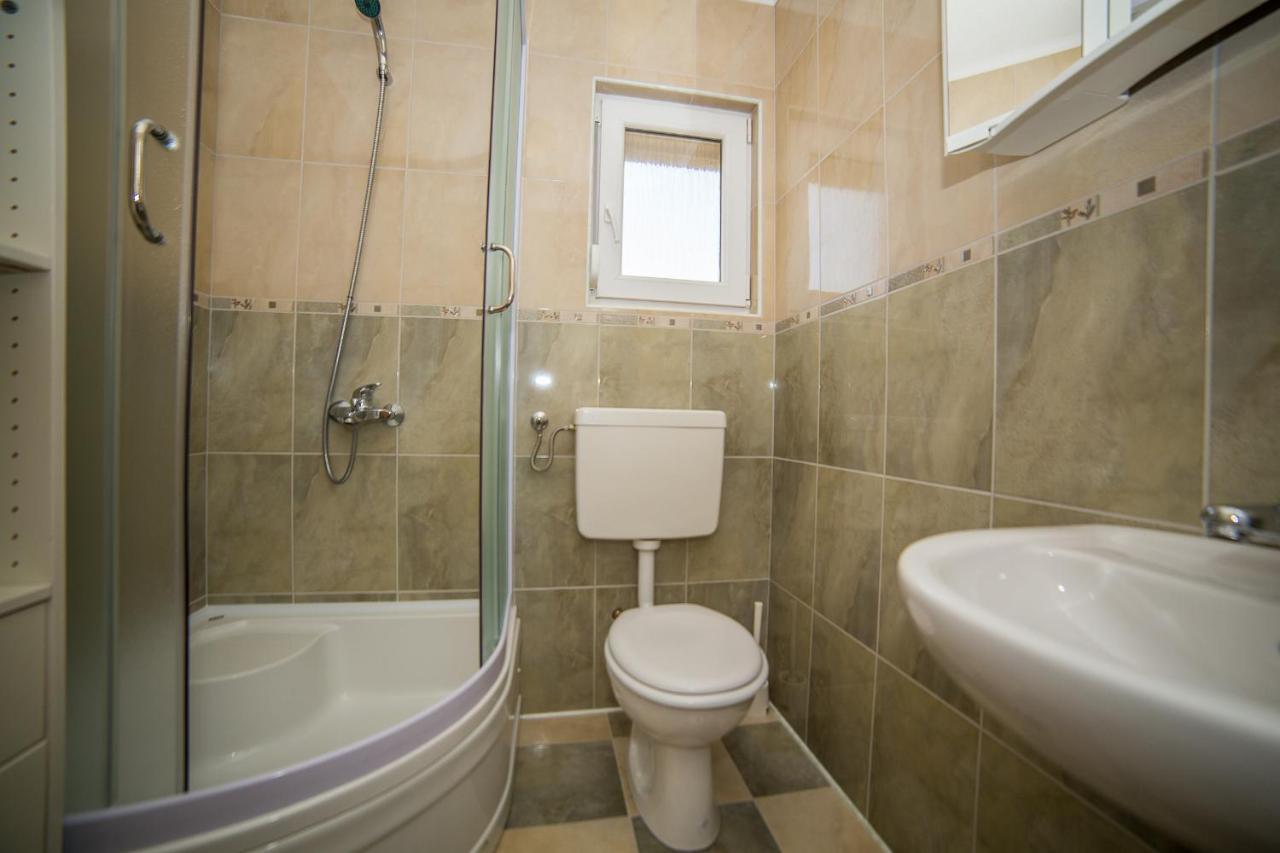 Apartman Bangel Lokva Rogoznica Exteriér fotografie